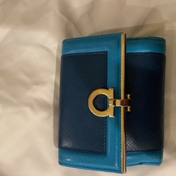 Salvatore Ferragamo Coin Purse / Wallet - Picture 6 of 6